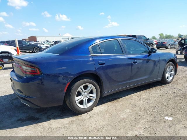 Photo 3 VIN: 2C3CDXBG4FH897563 - DODGE CHARGER 