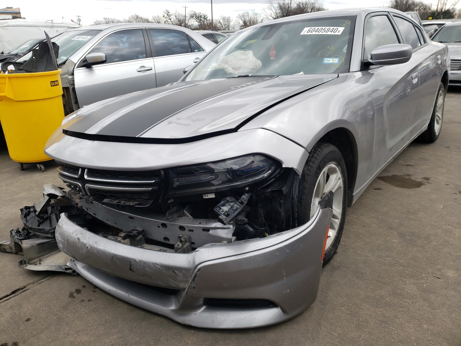 Photo 1 VIN: 2C3CDXBG4GH267768 - DODGE CHARGER 