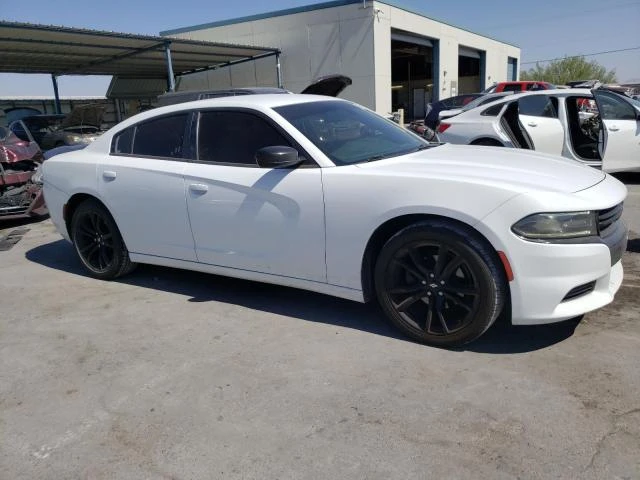 Photo 3 VIN: 2C3CDXBG4HH529161 - DODGE CHARGER SE 