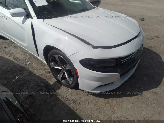 Photo 5 VIN: 2C3CDXBG4HH627784 - DODGE CHARGER 