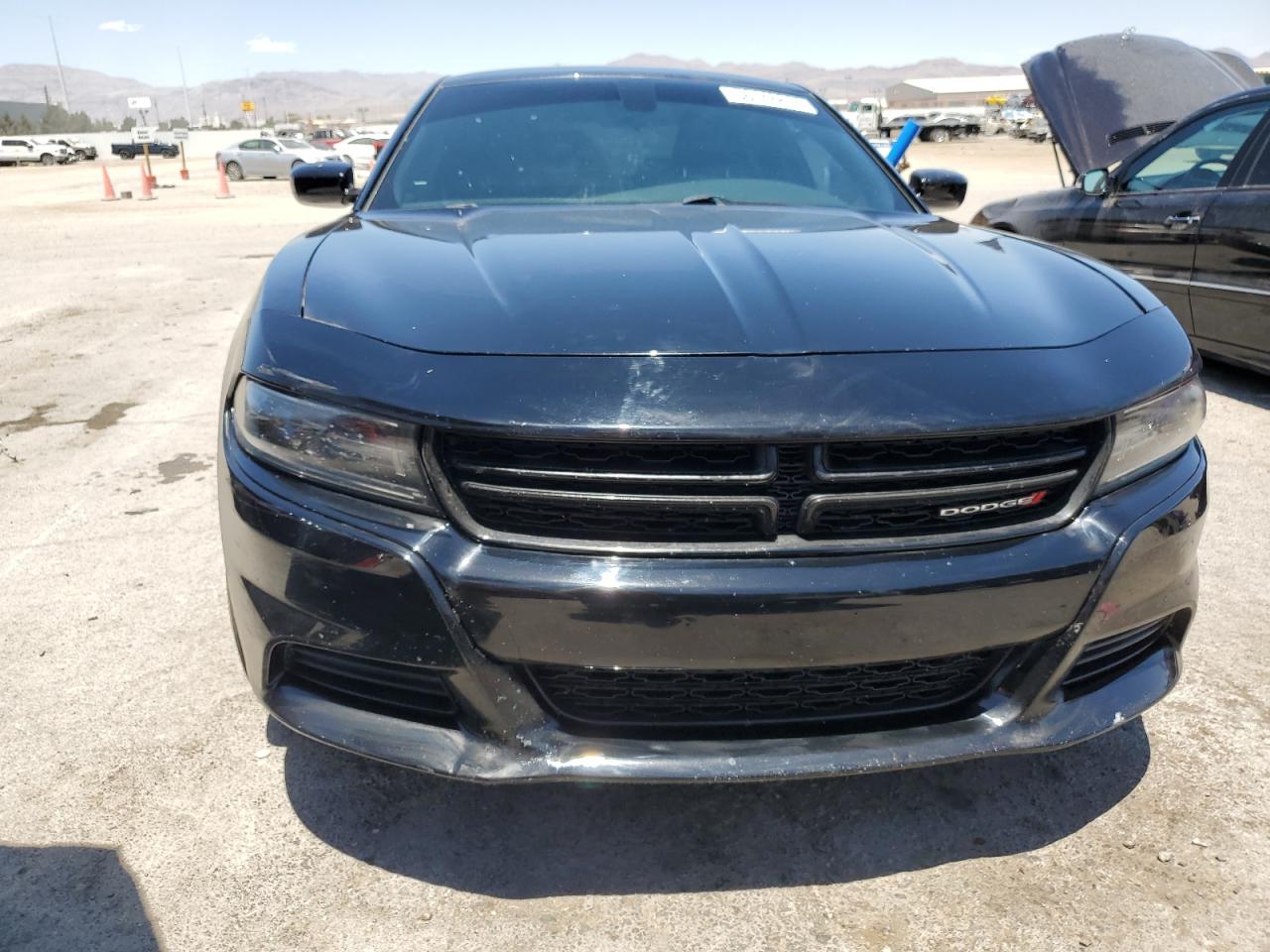 Photo 4 VIN: 2C3CDXBG4JH323473 - DODGE CHARGER 