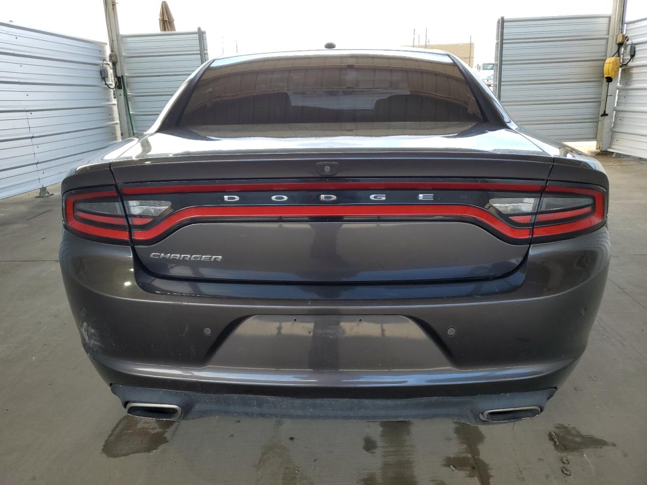 Photo 5 VIN: 2C3CDXBG4KH711563 - DODGE CHARGER 