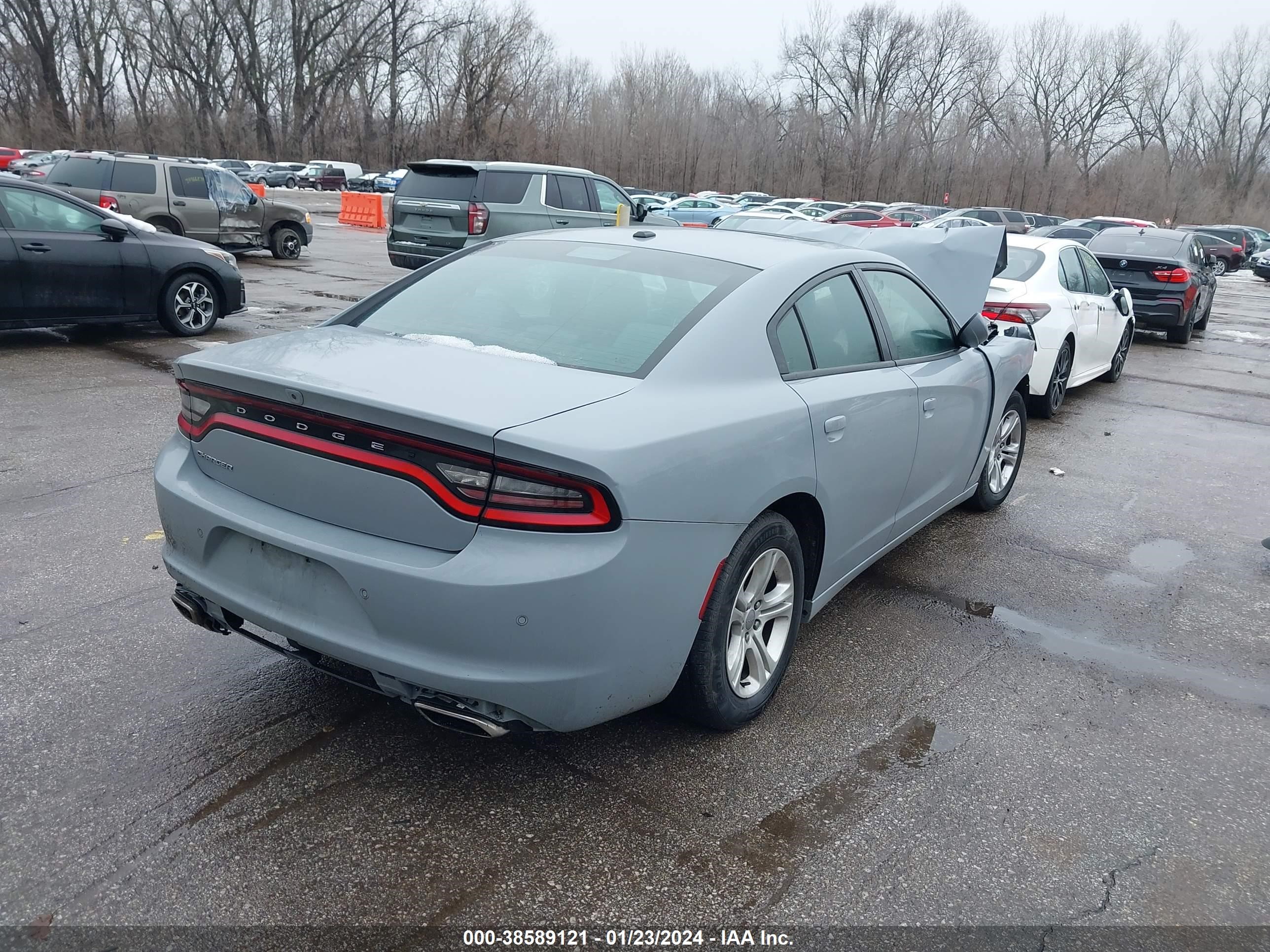 Photo 3 VIN: 2C3CDXBG4MH580914 - DODGE CHARGER 