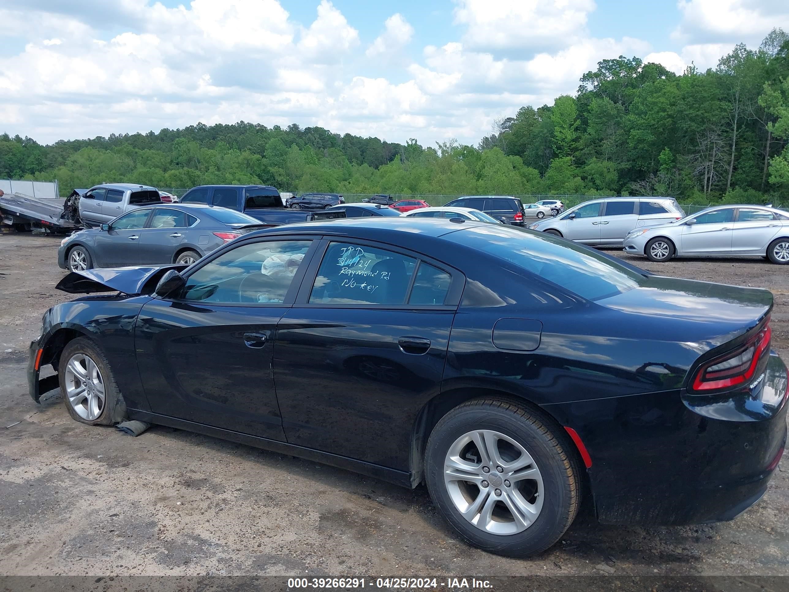 Photo 14 VIN: 2C3CDXBG4NH197430 - DODGE CHARGER 