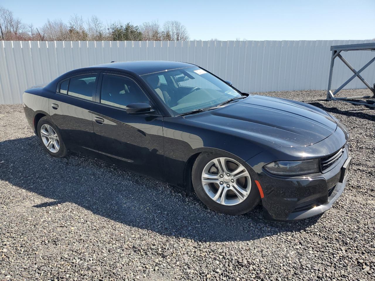 Photo 3 VIN: 2C3CDXBG4NH239529 - DODGE CHARGER 