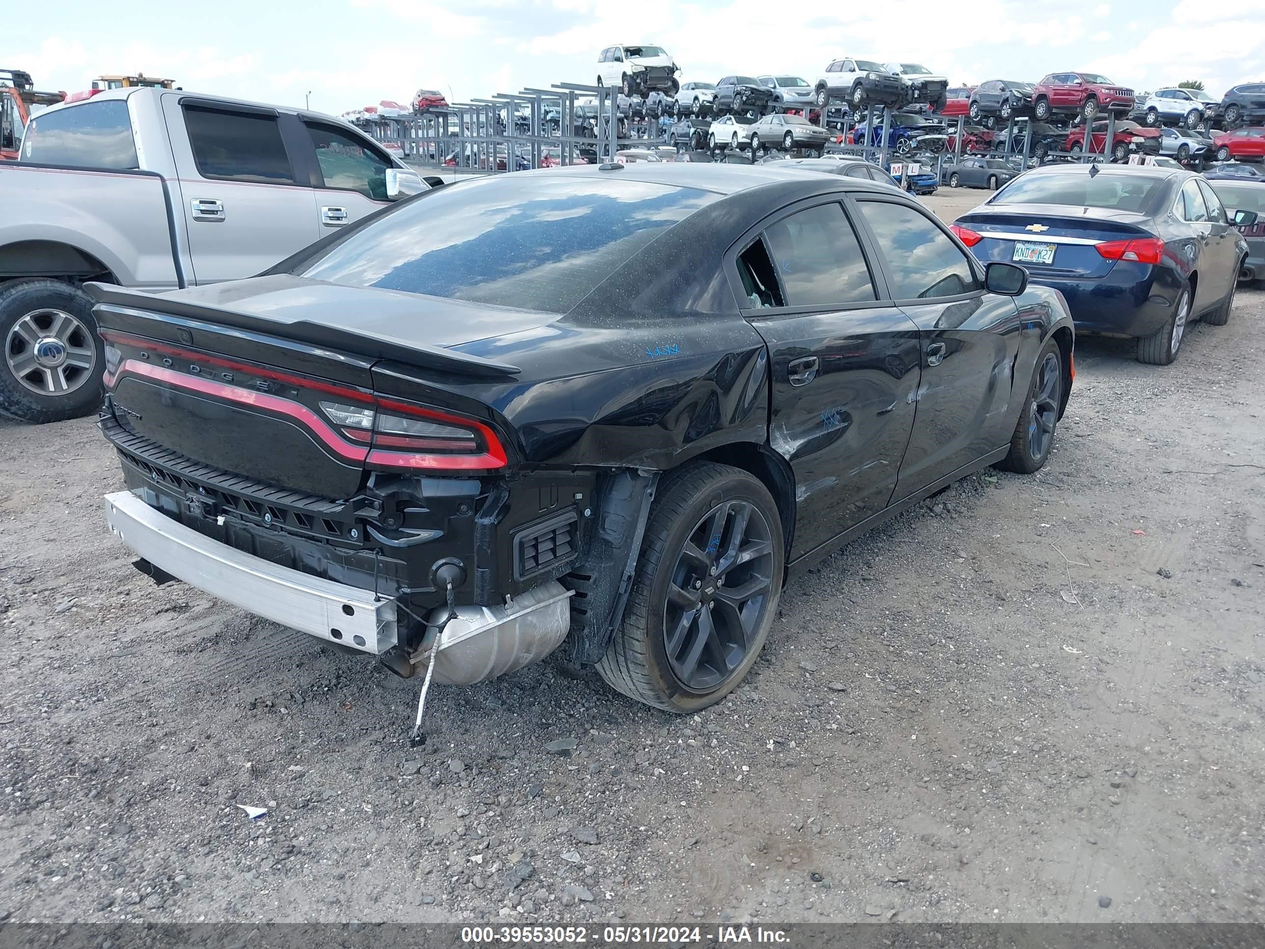 Photo 3 VIN: 2C3CDXBG4NH246299 - DODGE CHARGER 