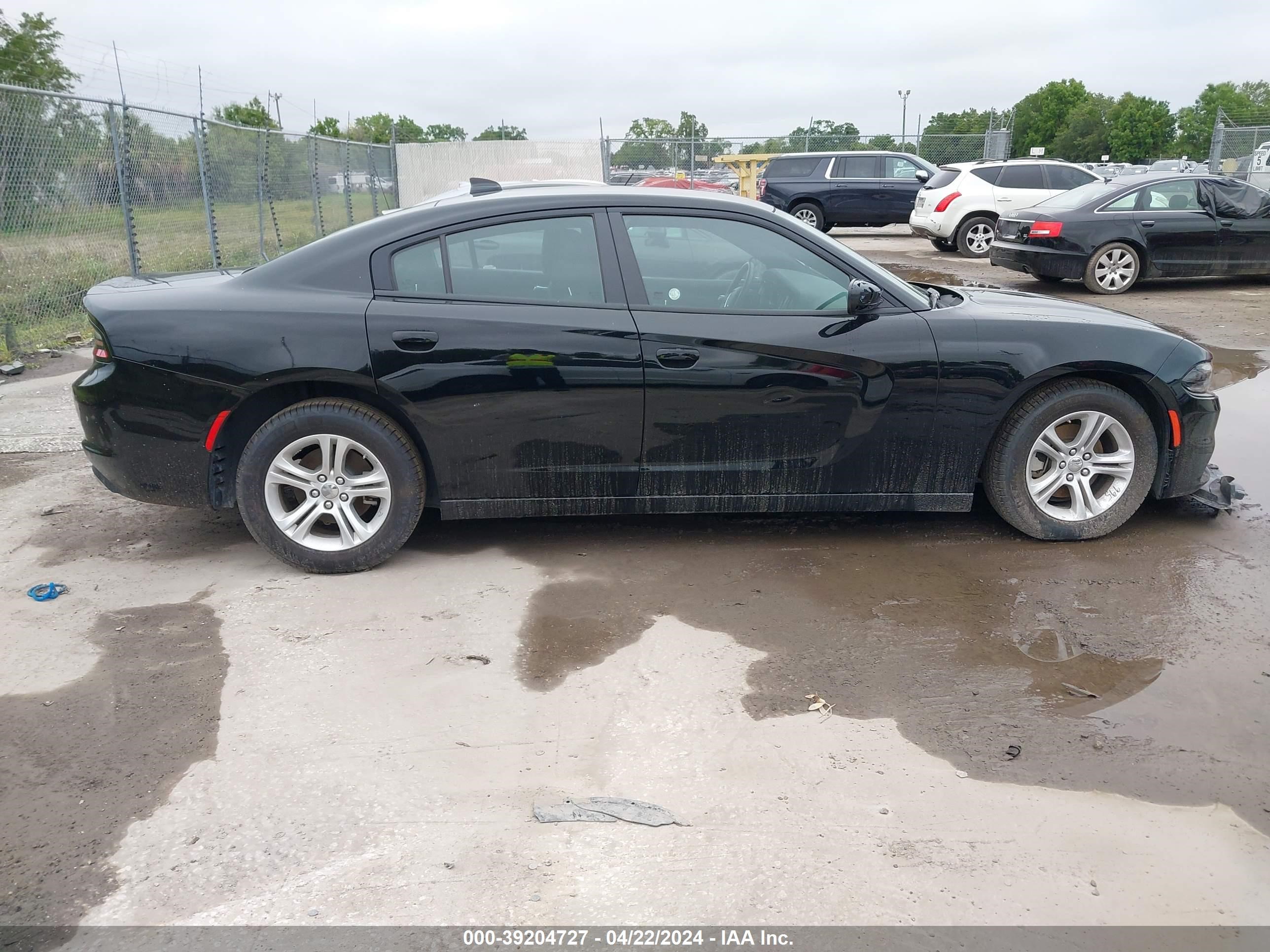 Photo 11 VIN: 2C3CDXBG4PH547125 - DODGE CHARGER 