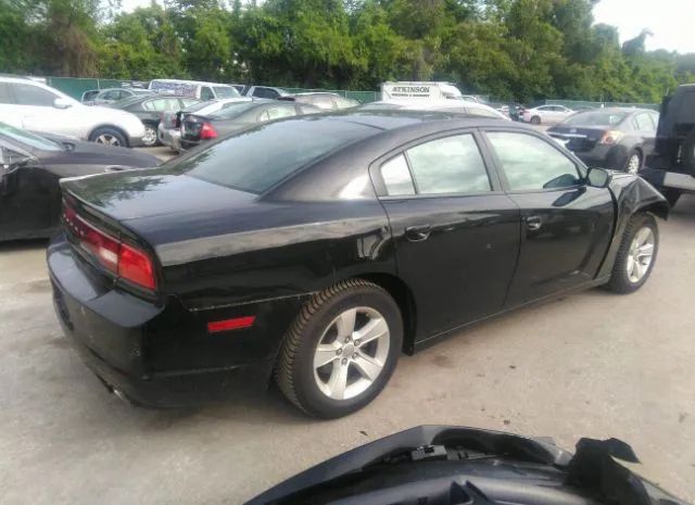 Photo 3 VIN: 2C3CDXBG5CH113001 - DODGE CHARGER 