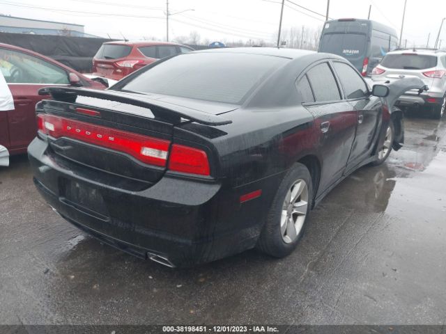 Photo 3 VIN: 2C3CDXBG5CH187244 - DODGE CHARGER 