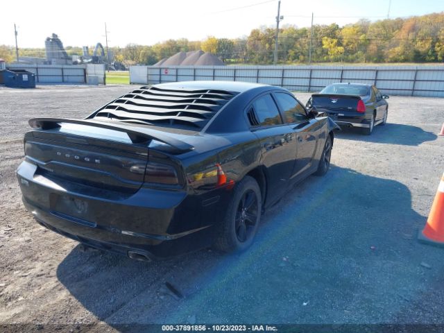 Photo 3 VIN: 2C3CDXBG5DH624810 - DODGE CHARGER 