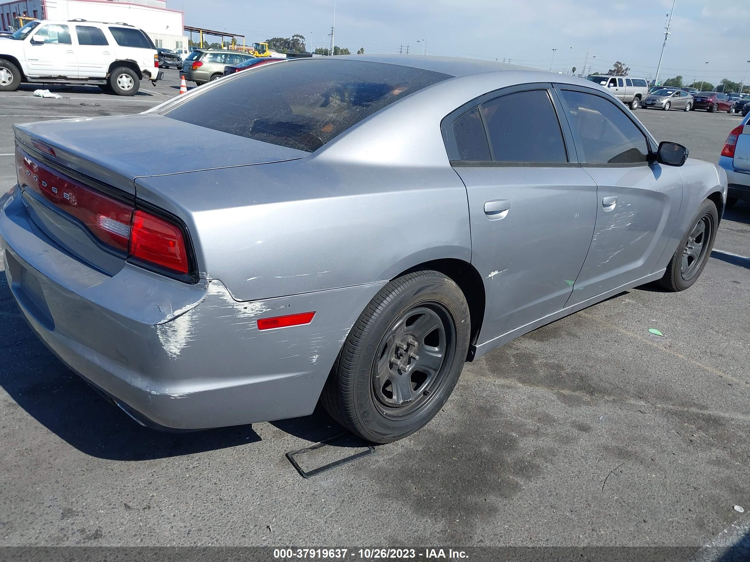 Photo 3 VIN: 2C3CDXBG5EH213554 - DODGE CHARGER 