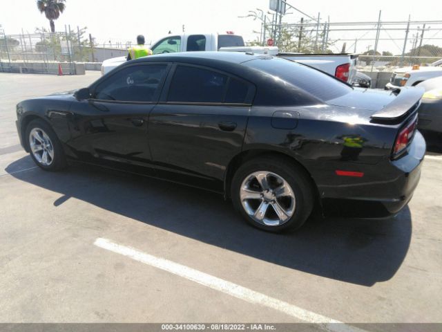 Photo 2 VIN: 2C3CDXBG5EH226806 - DODGE CHARGER 