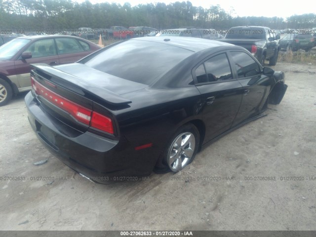 Photo 3 VIN: 2C3CDXBG5EH268196 - DODGE CHARGER 