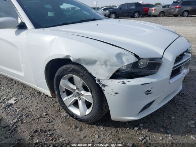 Photo 5 VIN: 2C3CDXBG5EH349599 - DODGE CHARGER 