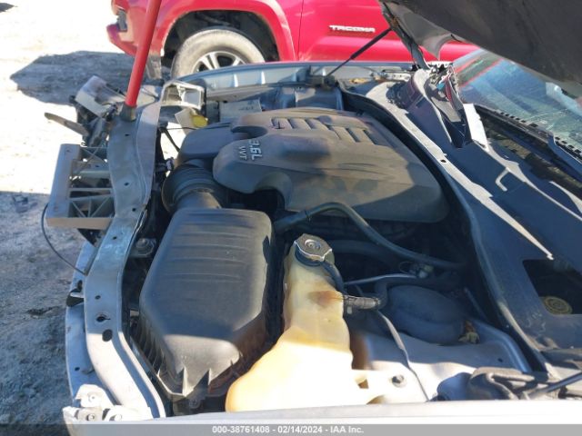 Photo 9 VIN: 2C3CDXBG5FH716244 - DODGE CHARGER 