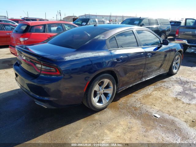 Photo 3 VIN: 2C3CDXBG5FH735683 - DODGE CHARGER 