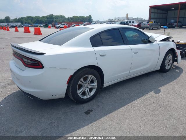 Photo 3 VIN: 2C3CDXBG5FH790523 - DODGE CHARGER 