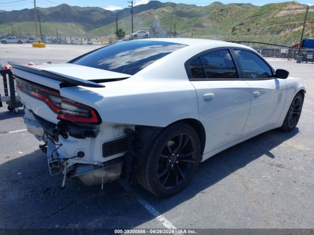 Photo 3 VIN: 2C3CDXBG5GH251451 - DODGE CHARGER 