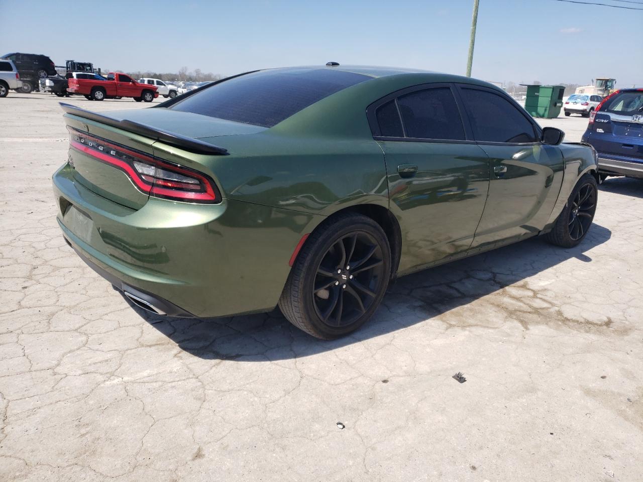 Photo 2 VIN: 2C3CDXBG5JH167444 - DODGE CHARGER 