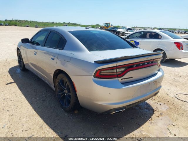 Photo 2 VIN: 2C3CDXBG5JH186074 - DODGE CHARGER 