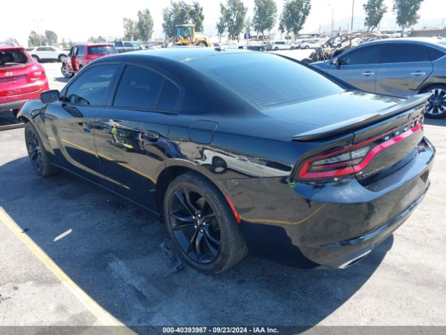 Photo 2 VIN: 2C3CDXBG5JH297692 - DODGE CHARGER 