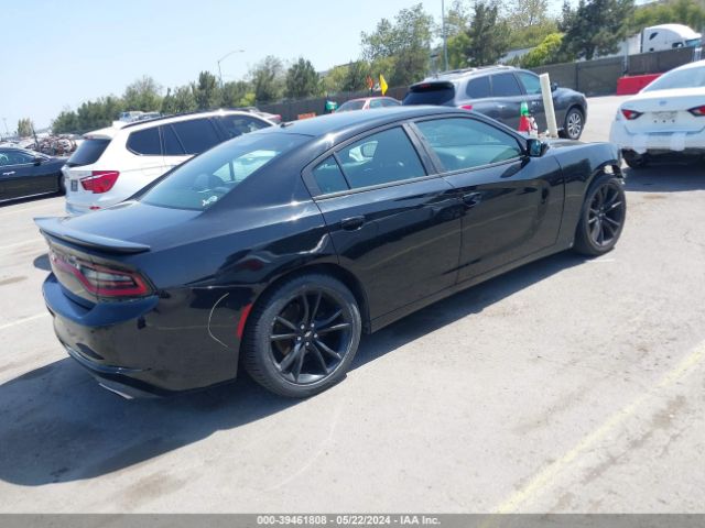 Photo 3 VIN: 2C3CDXBG5JH299054 - DODGE CHARGER 