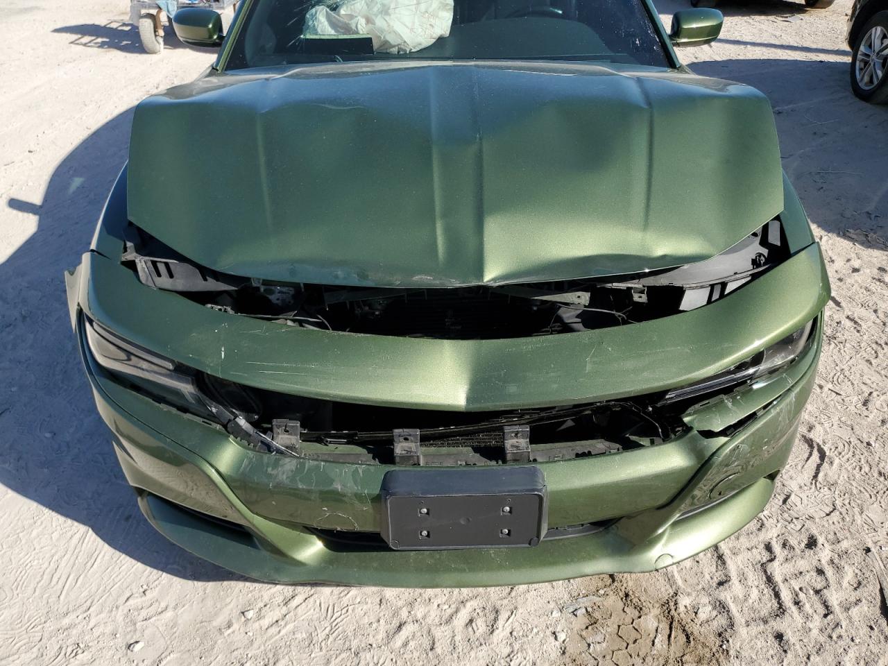 Photo 10 VIN: 2C3CDXBG5KH748279 - DODGE CHARGER 