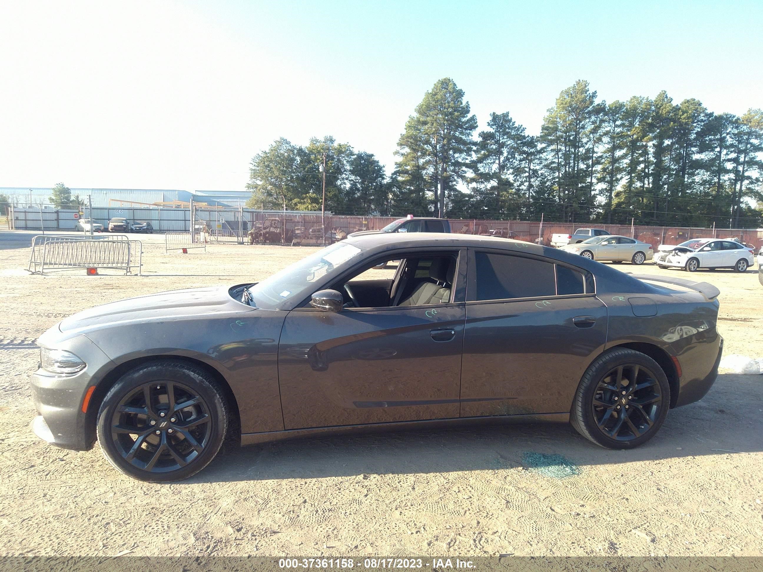 Photo 13 VIN: 2C3CDXBG5NH157647 - DODGE CHARGER 