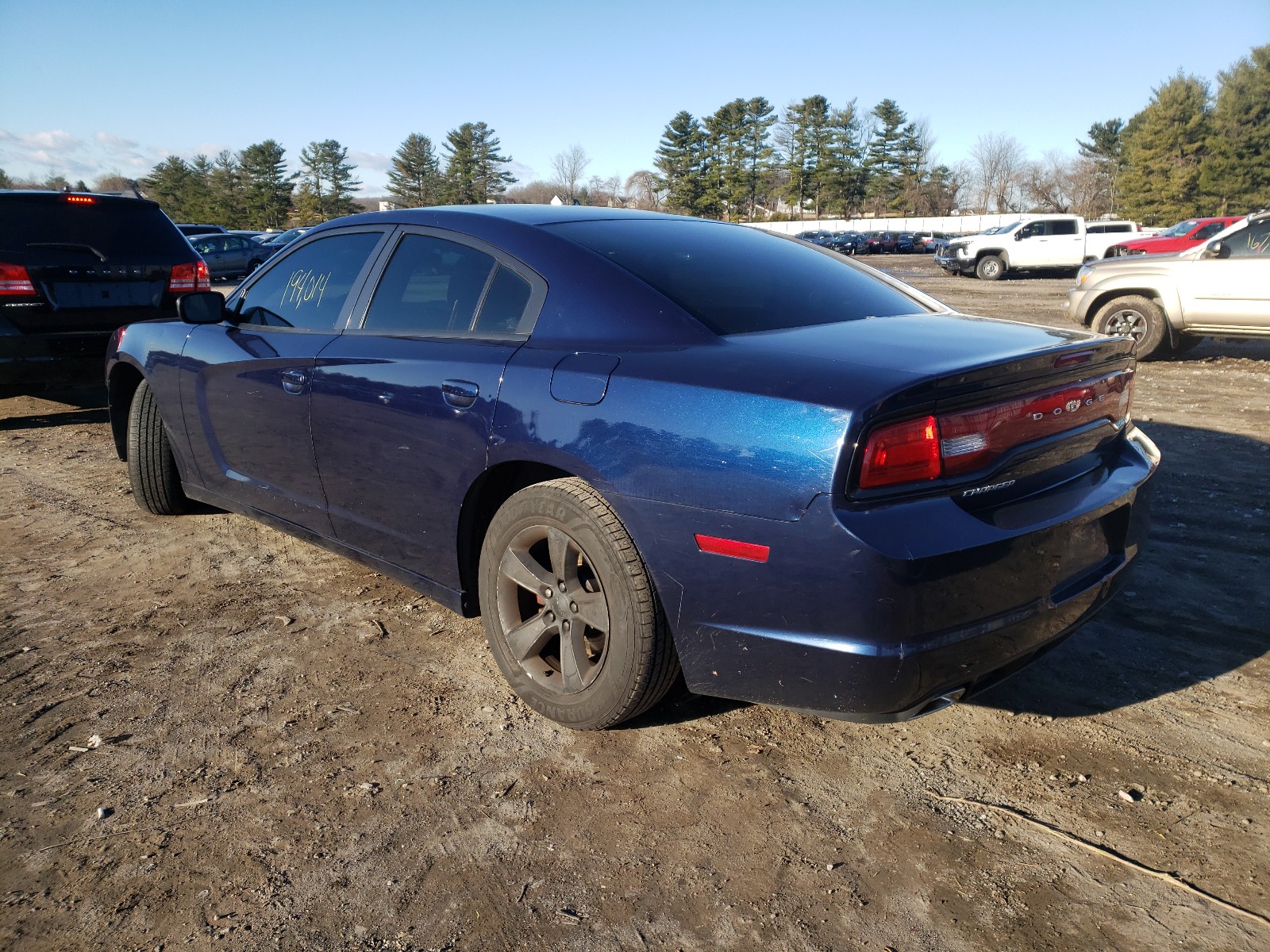 Photo 2 VIN: 2C3CDXBG6DH638148 - DODGE CHARGER SE 