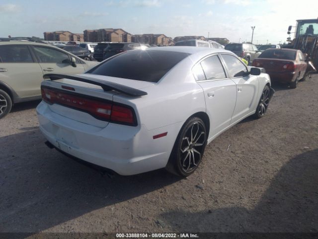 Photo 3 VIN: 2C3CDXBG6EH130960 - DODGE CHARGER 