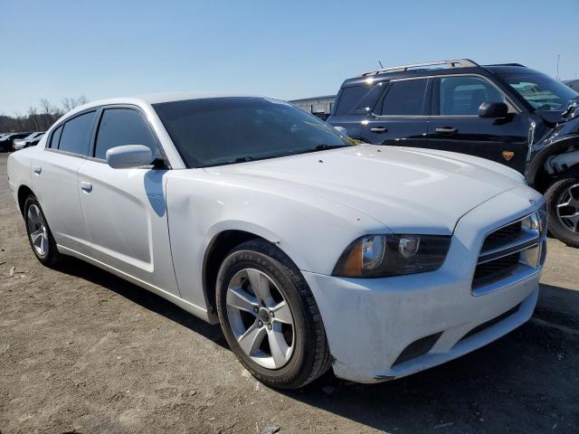 Photo 3 VIN: 2C3CDXBG6EH366573 - DODGE CHARGER 