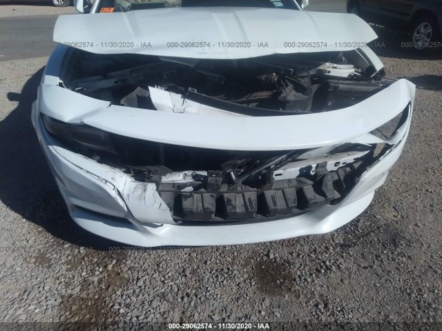 Photo 5 VIN: 2C3CDXBG6FH726426 - DODGE CHARGER 