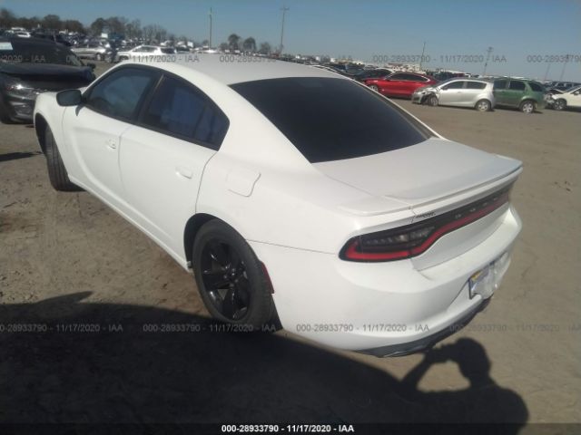 Photo 2 VIN: 2C3CDXBG6FH907820 - DODGE CHARGER 