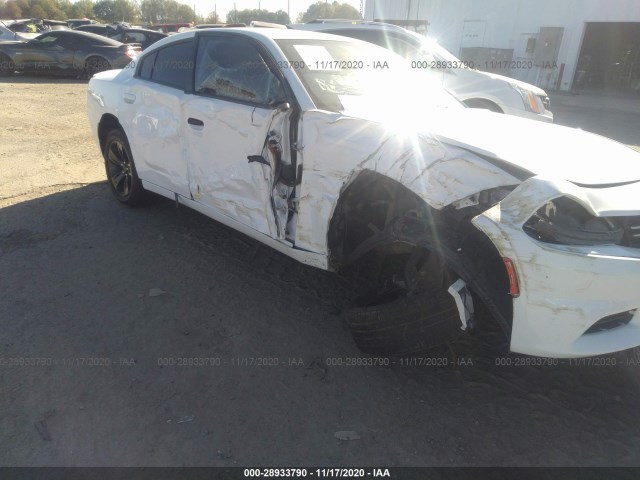 Photo 5 VIN: 2C3CDXBG6FH907820 - DODGE CHARGER 