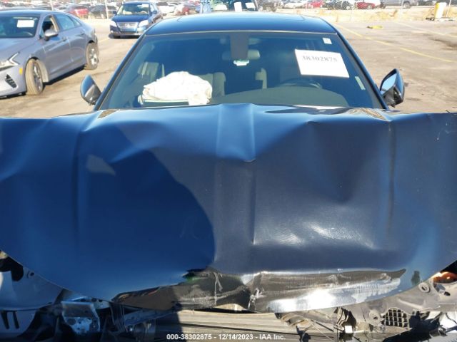 Photo 9 VIN: 2C3CDXBG6KH696340 - DODGE CHARGER 