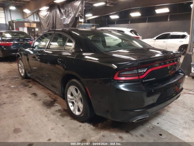 Photo 2 VIN: 2C3CDXBG6KH760070 - DODGE CHARGER 