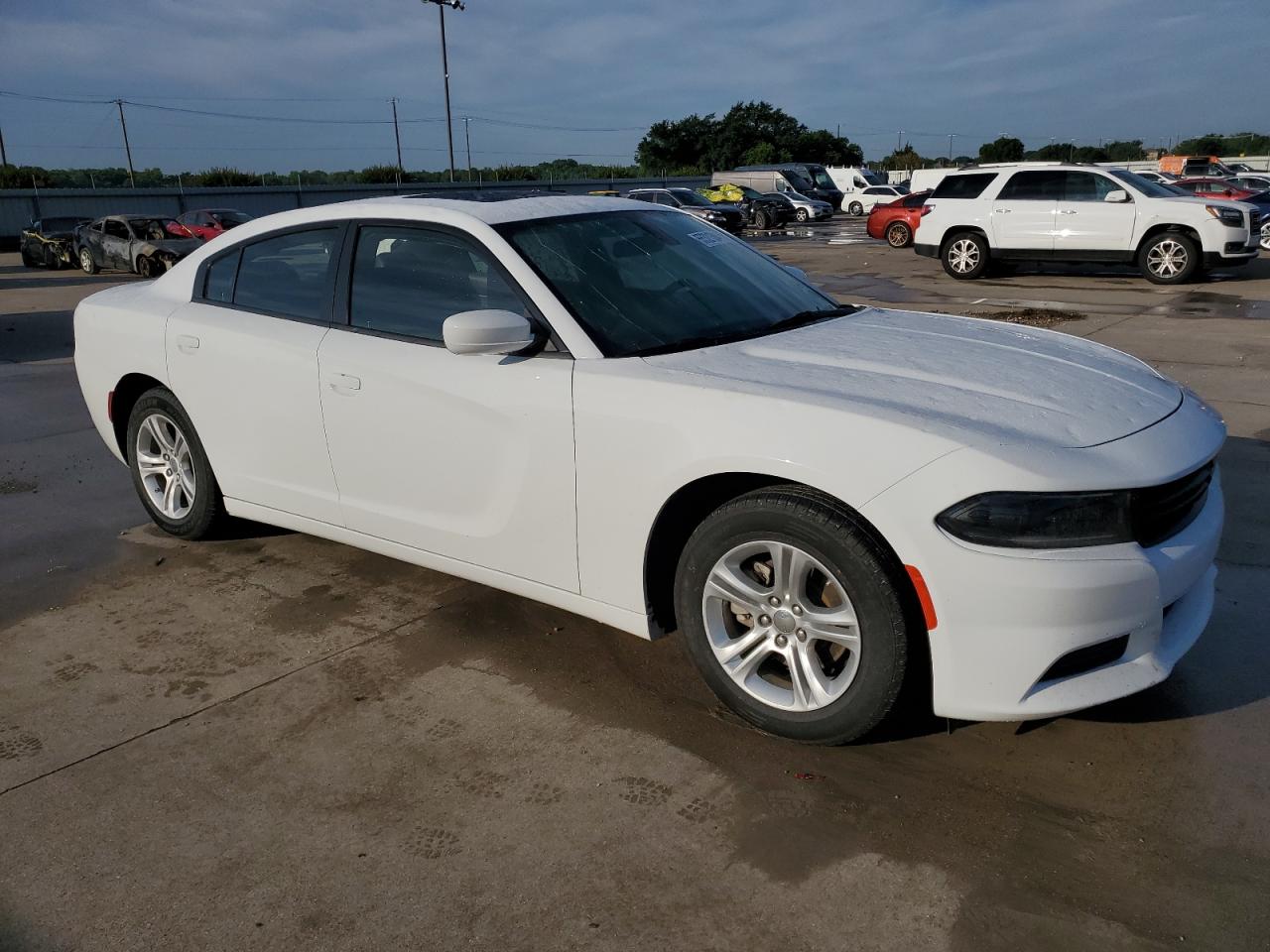 Photo 3 VIN: 2C3CDXBG6NH157267 - DODGE CHARGER 