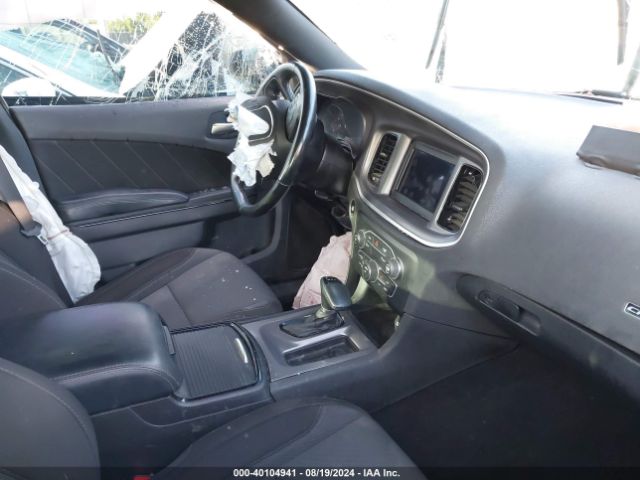 Photo 4 VIN: 2C3CDXBG6NH208623 - DODGE CHARGER 