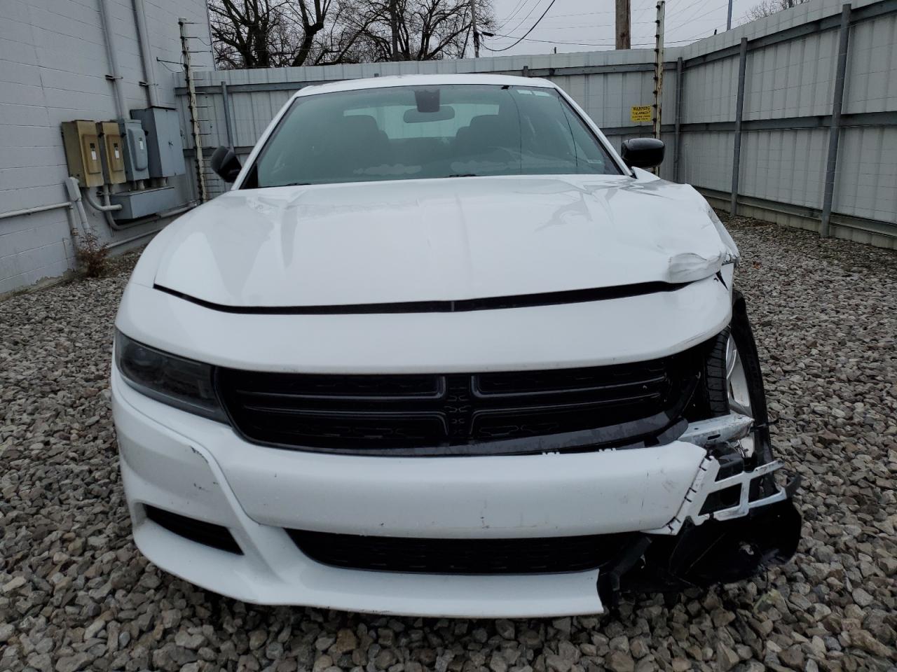 Photo 4 VIN: 2C3CDXBG6PH559535 - DODGE CHARGER 