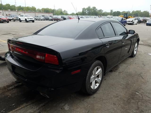 Photo 3 VIN: 2C3CDXBG7CH264521 - DODGE CHARGER SE 