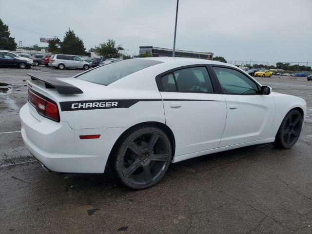 Photo 2 VIN: 2C3CDXBG7DH623447 - DODGE CHARGER SE 