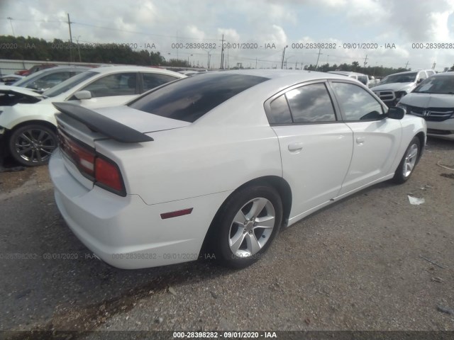 Photo 3 VIN: 2C3CDXBG7EH248077 - DODGE CHARGER 