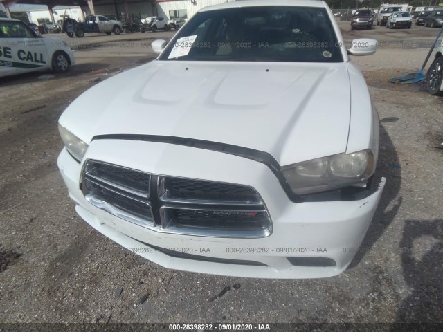 Photo 5 VIN: 2C3CDXBG7EH248077 - DODGE CHARGER 