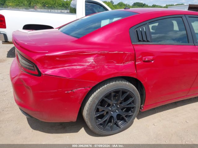 Photo 5 VIN: 2C3CDXBG7FH795464 - DODGE CHARGER 