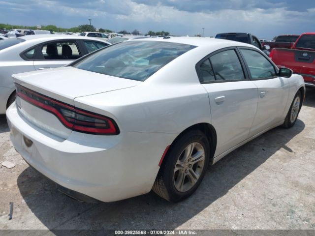 Photo 3 VIN: 2C3CDXBG7FH809993 - DODGE CHARGER 