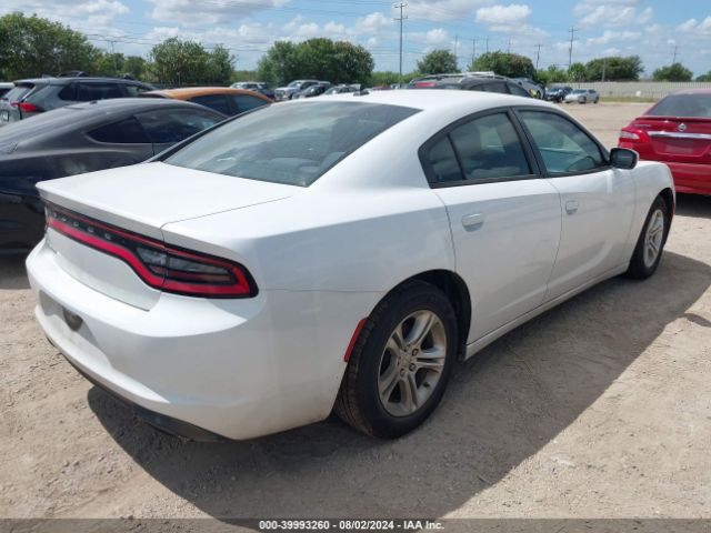 Photo 3 VIN: 2C3CDXBG7FH809993 - DODGE CHARGER 