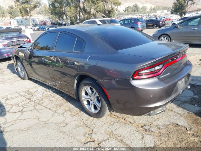 Photo 2 VIN: 2C3CDXBG7KH658289 - DODGE CHARGER 