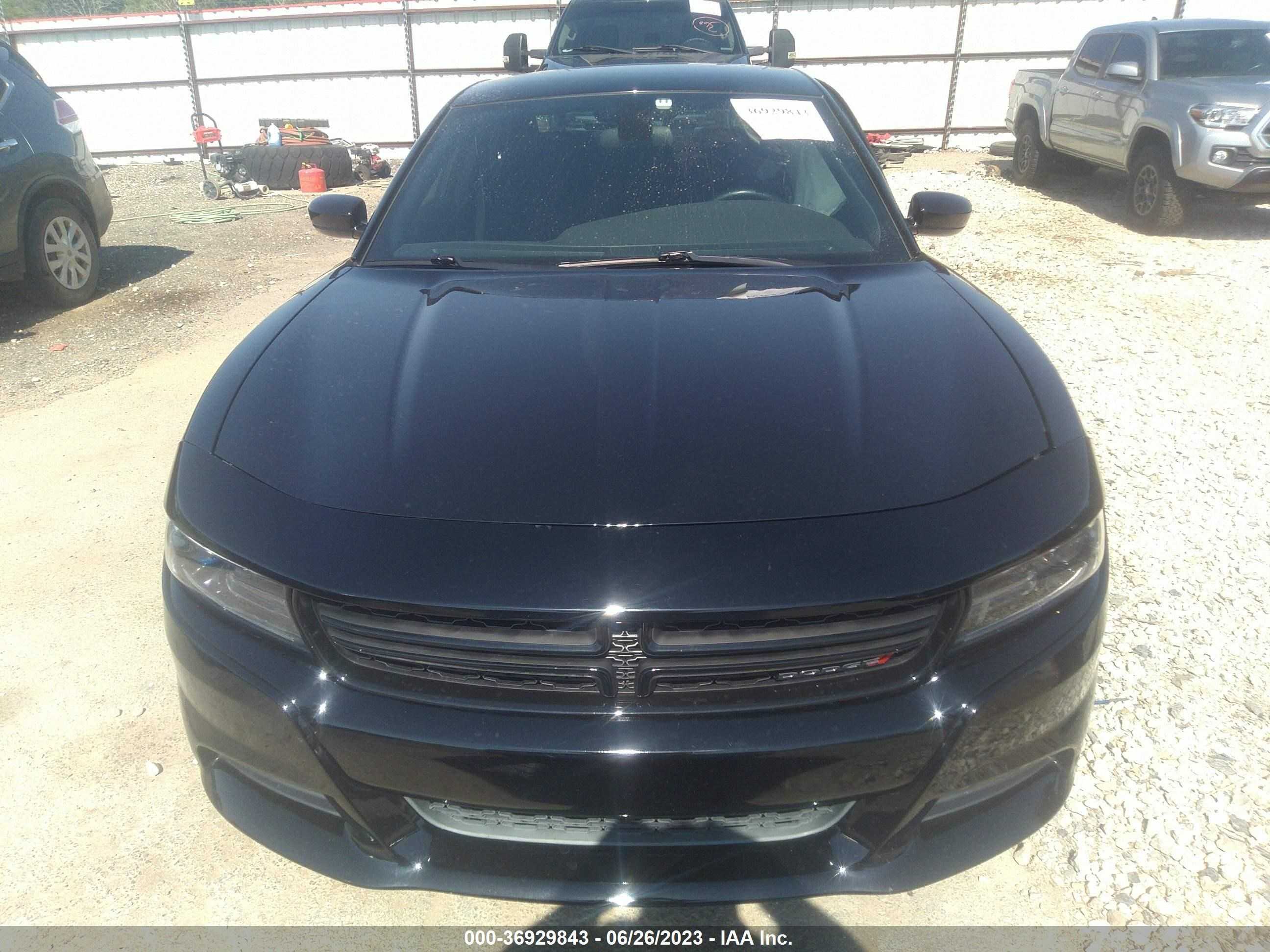 Photo 11 VIN: 2C3CDXBG7KH692877 - DODGE CHARGER 