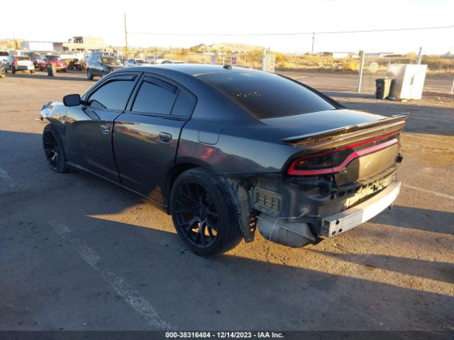 Photo 2 VIN: 2C3CDXBG7KH745738 - DODGE CHARGER 