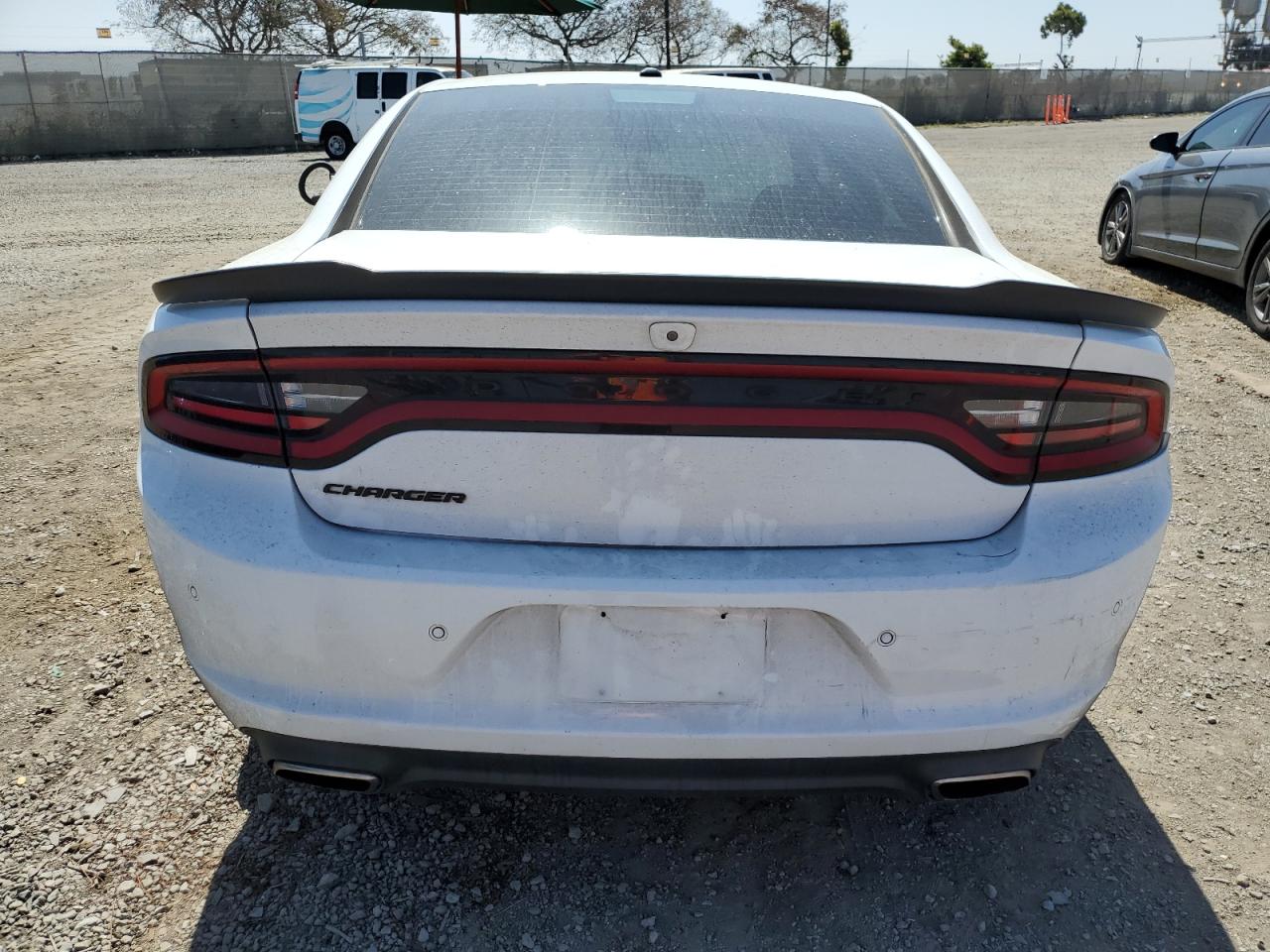 Photo 5 VIN: 2C3CDXBG7LH101819 - DODGE CHARGER 